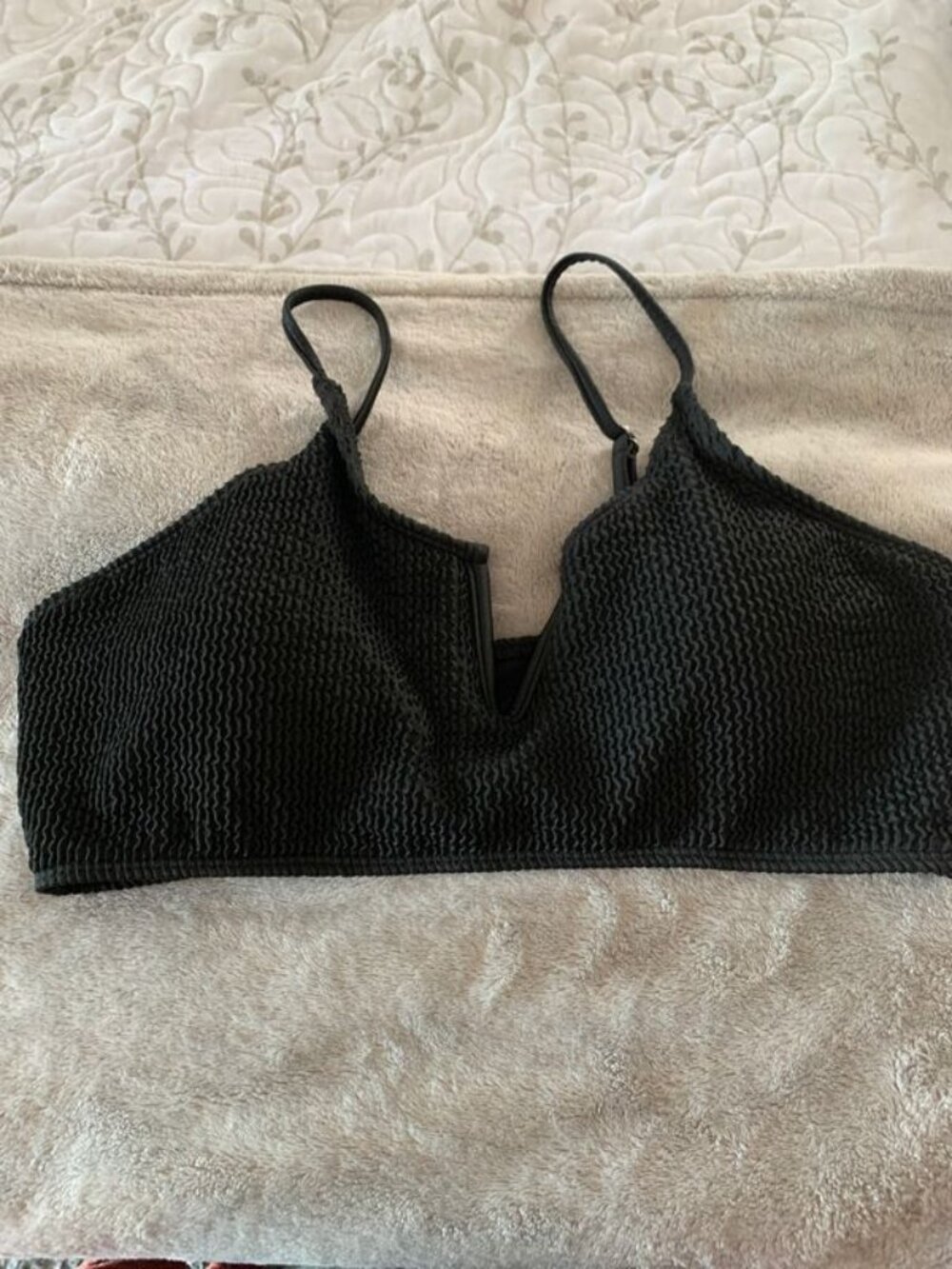 Shein Women's Size Small Black Ribbed Underwire Bikini Swim Top New